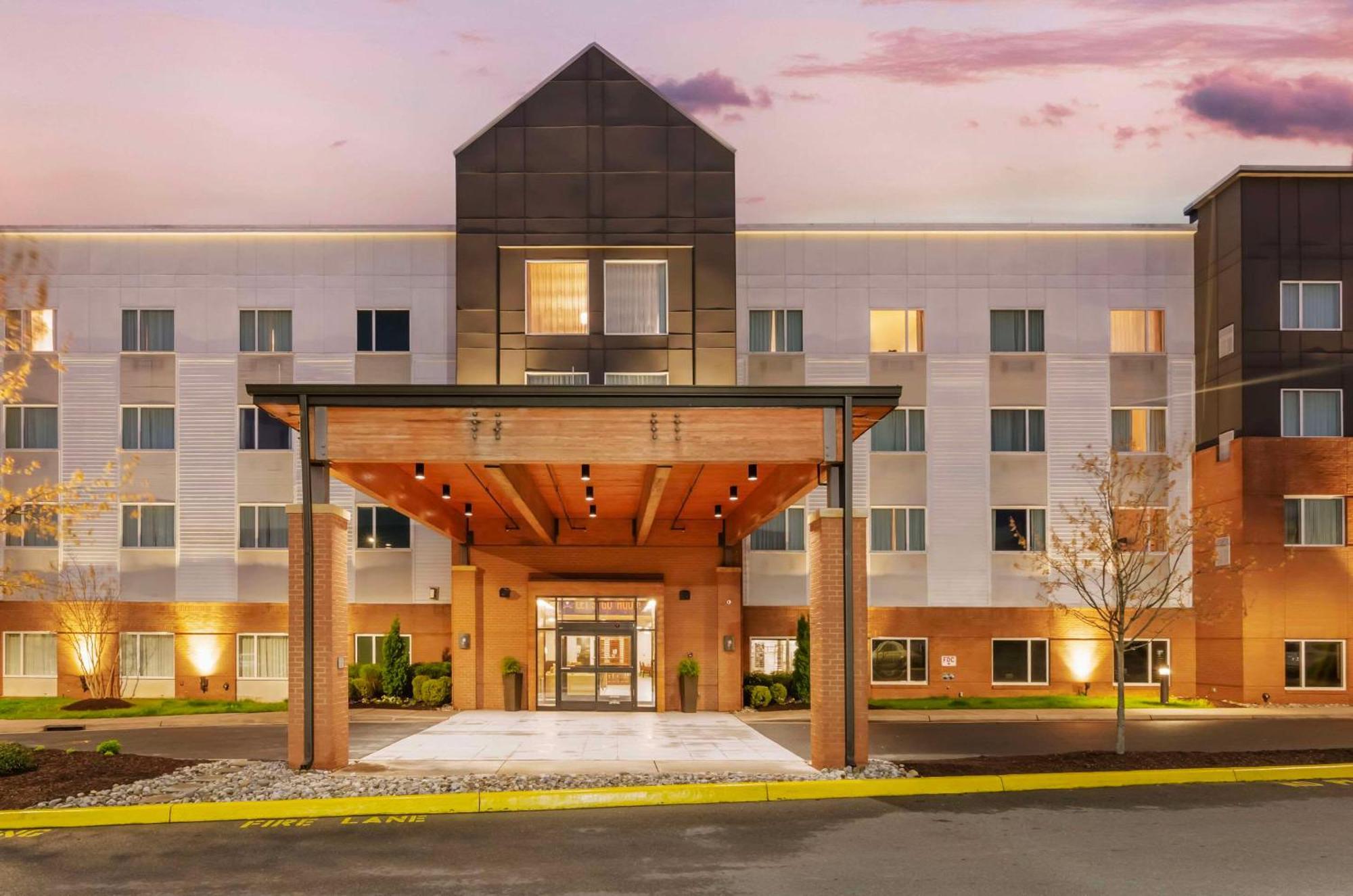 Country Inn & Suites By Radisson, Charlottesville-Uva, Va Bagian luar foto